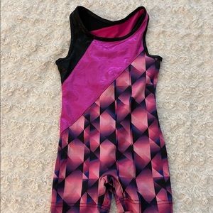 Gymnastic leotard